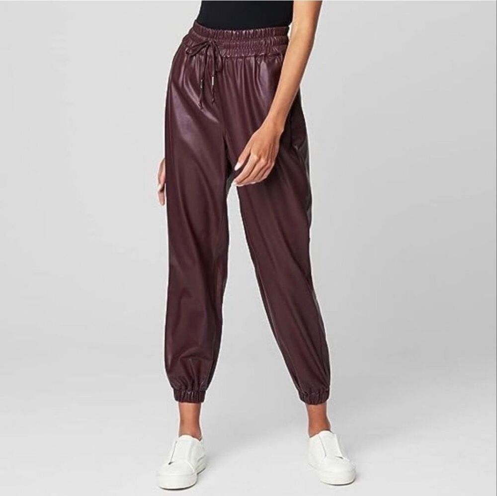 BLANK NYC Faux Leather Jogger Pant in Grape Shake Size M
